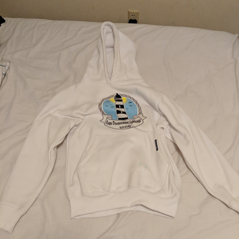 Sweater pretty brand new got it from long beach,wa